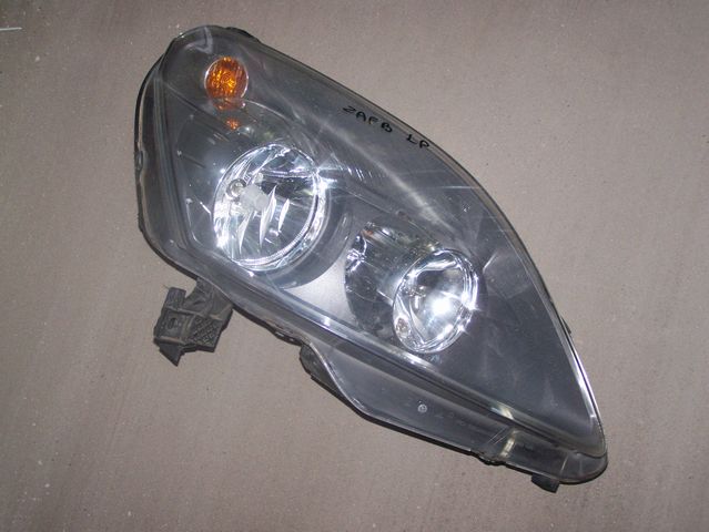 Opel Zafira Ii B Lampa Przednia Reflektor Prawy