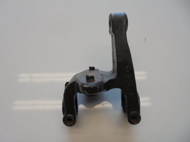 SCANIA 4 КРІПЛЕННЯ ВІШАЛКА РЕСОРА 100 СІТКА