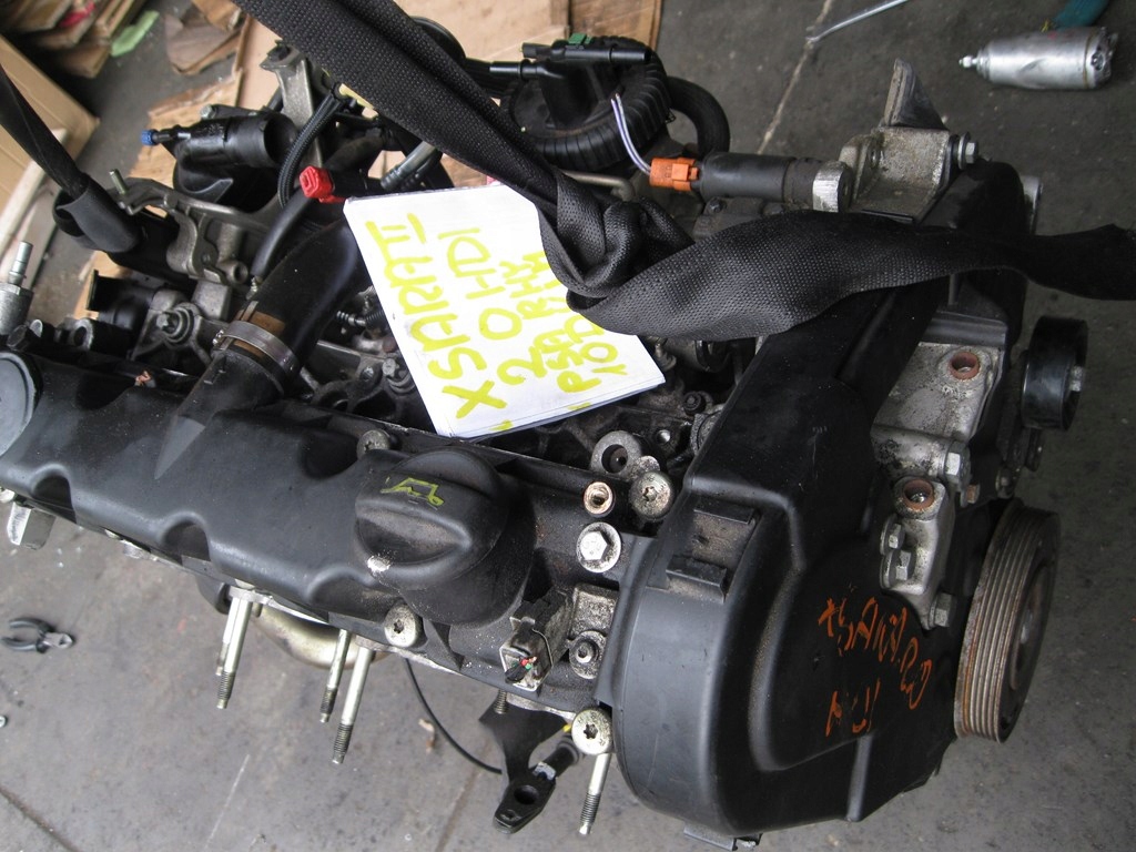 engine motor Citroen Xsara 2.0 HDI PSA RHY 10DYJM