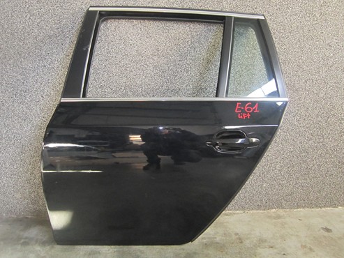 door BMW 5 E61 E-61 kombi left rear.