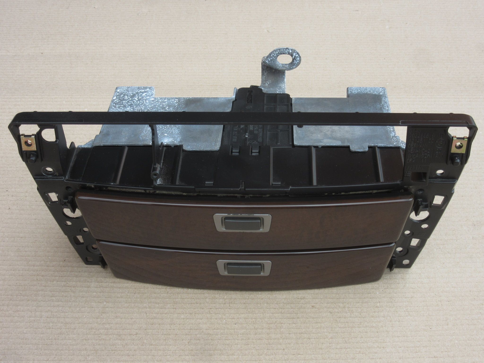 51458261060 - BMW E65 ліфт бардачок телефон тунель бардачок