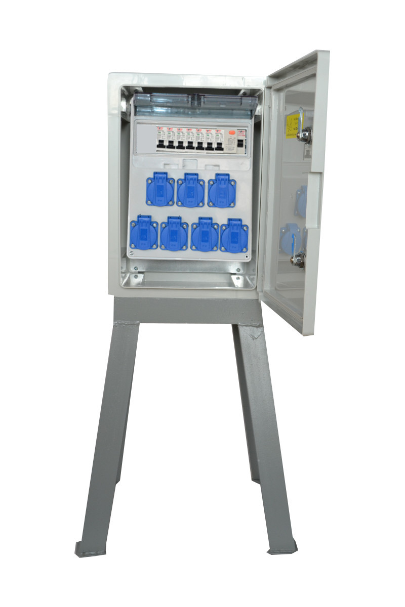 Elektrická skříňka IP65 XC316WR se stojanem