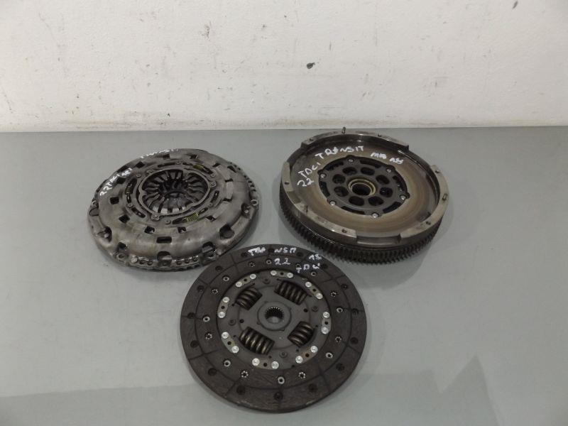 ДИСКОВА МУФТА ПРИТИСКНА ДВОМАСОВА CUSTOM 2.2 TDCI