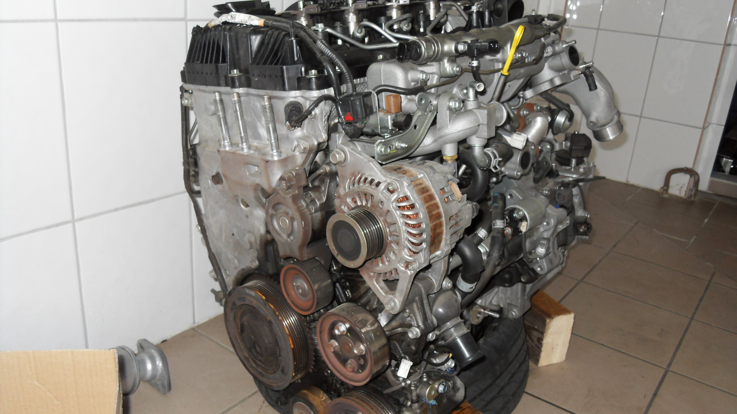 Mazda 2,2 MZR-CD r2aa двигатель