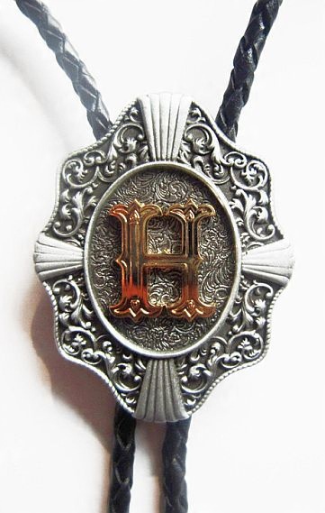 

Krawat country western bolo z inicjałem H henryk