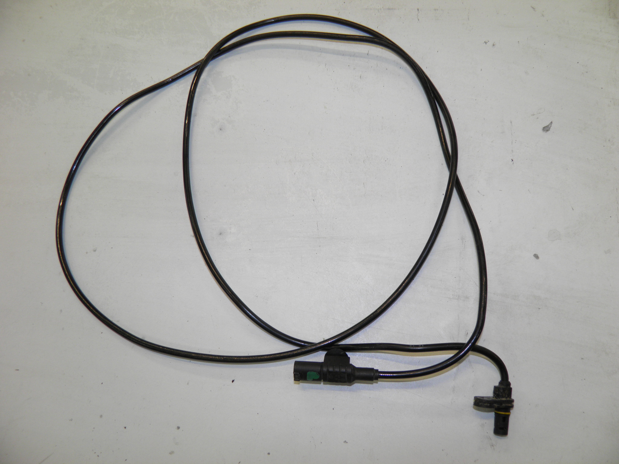 VW CRAFTER датчик ABS задній лівий A9065400117