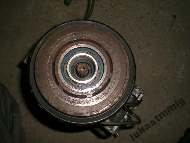 компрессор кондиционера Audi A4 PASSAT B5 4B026080C