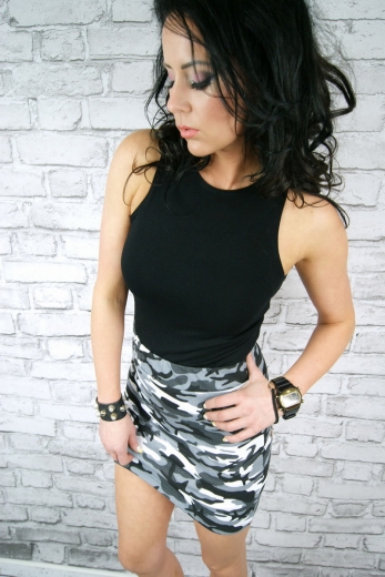 LipMar TOP PROSTA BLUZKA MUST HAVE KOLORY S 36 Rozmiar 36