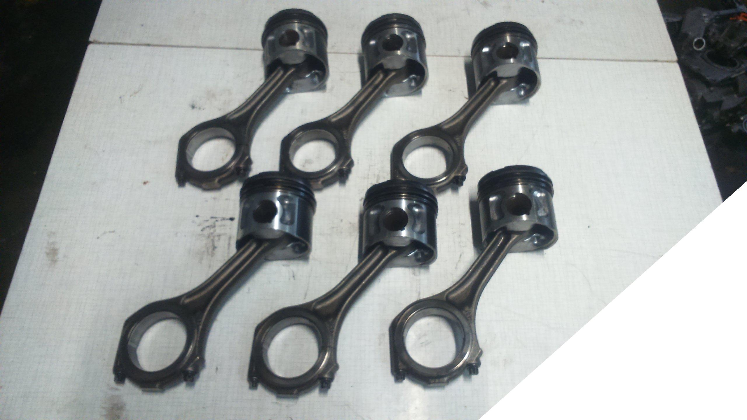 150KM - AUDI A6 C5 2.5 TDI поршень + шатун AFB 150 км