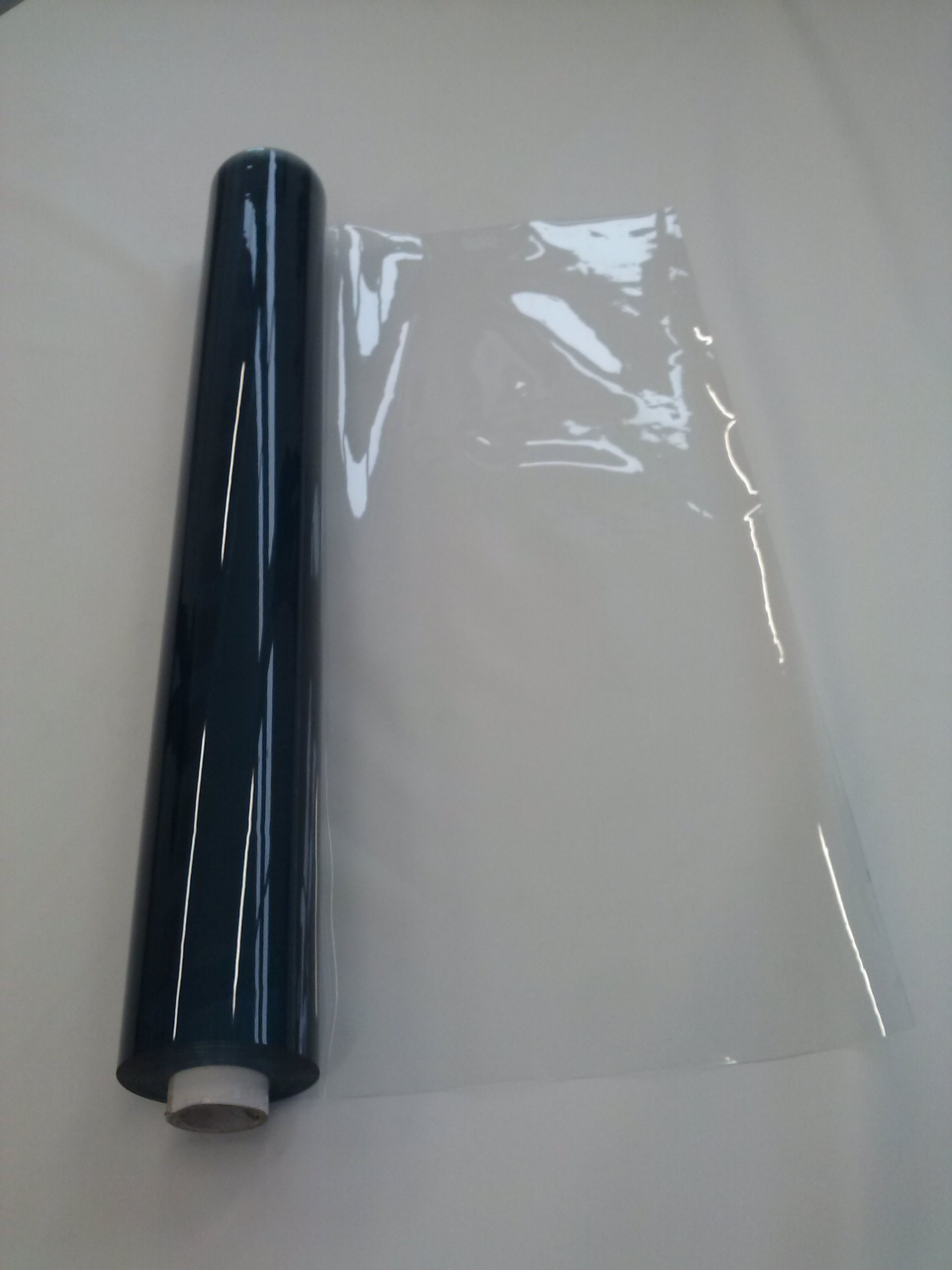 Folia wysoko przeźroczysta, transparentna 0,5 mm, nawój: 1,4m x 50mb