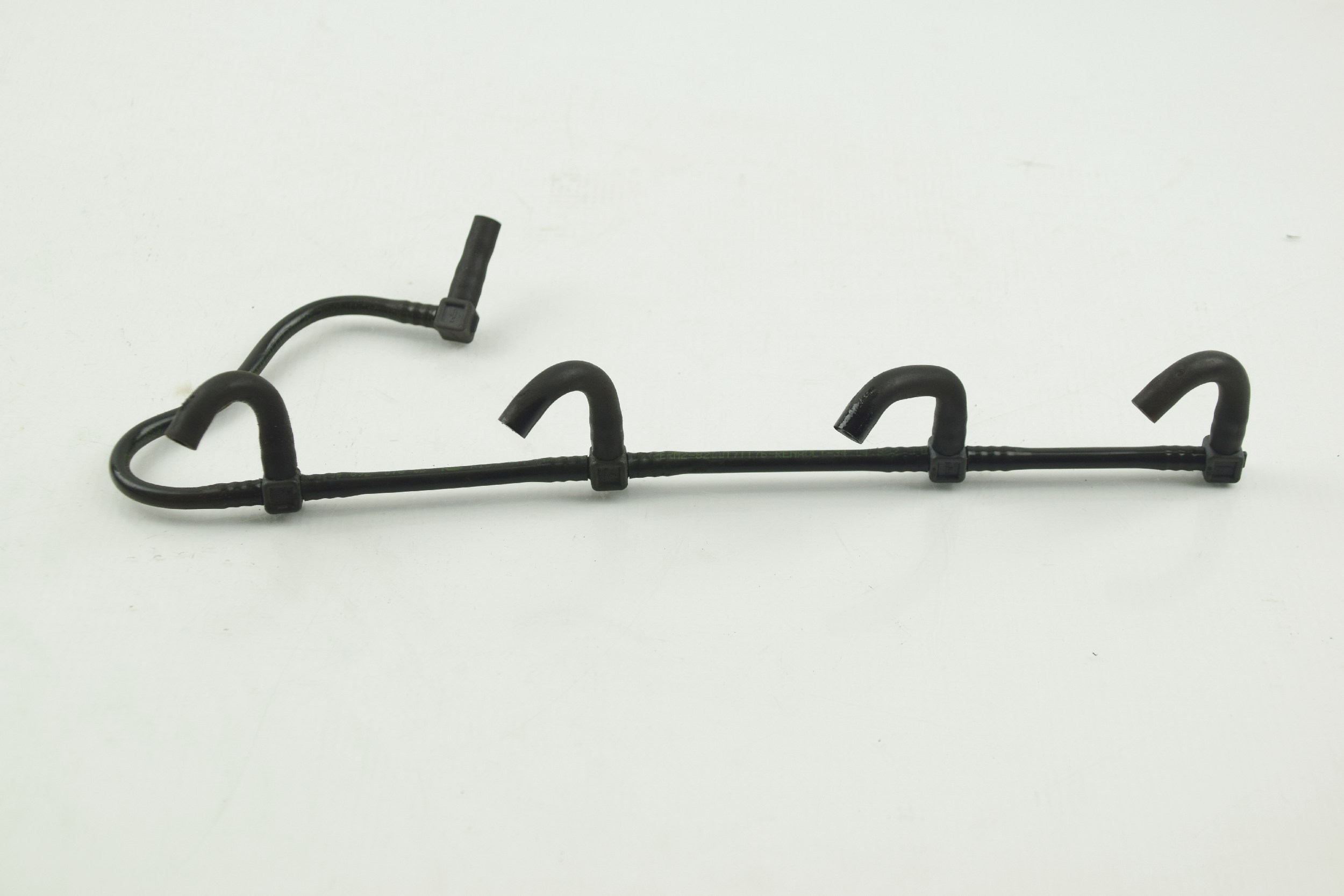 Przewód wtrysku przelewy 1.5 dCi Scenic II 2 Producent części Renault OE