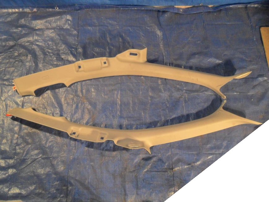 AUDI A8 4H облицовка стекла левая 4H0867233