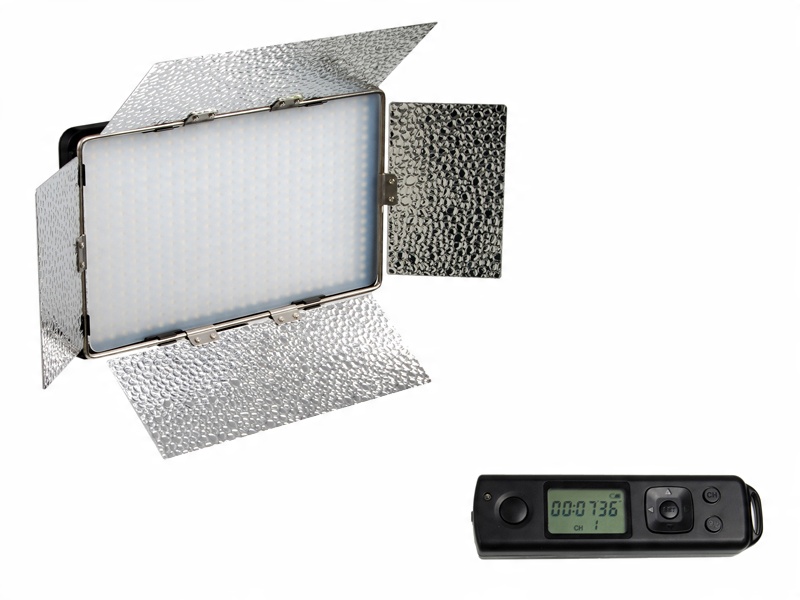 ЛАМПА ВИДЕО LED Z PILOTEM VOKING VK VL700BR