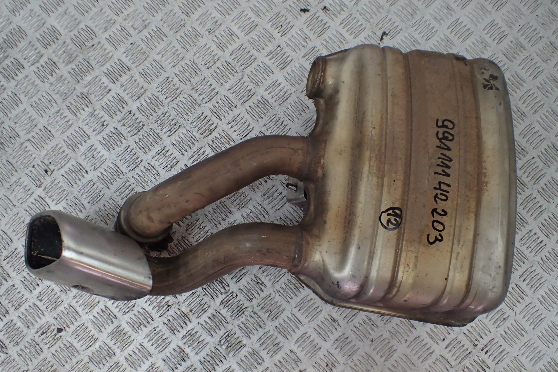 PORSCHE 911 991 ВИХЛОПНОЇ ГЛУШНИК 99111142203 12
