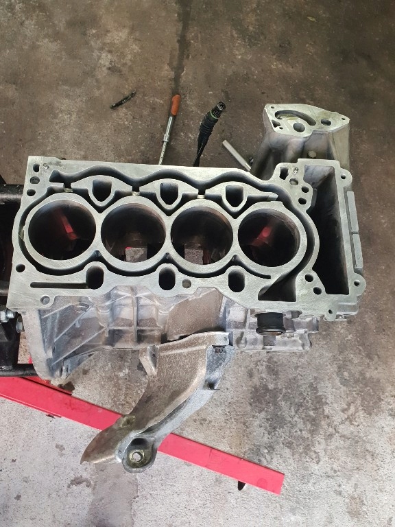 MOTORBLOCK ENGINE BMW 320si N45B20A ORIGINAL
