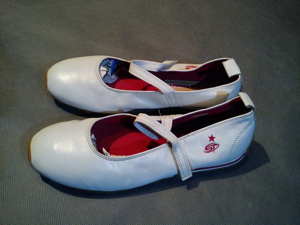 Sugar and tommy shoes store