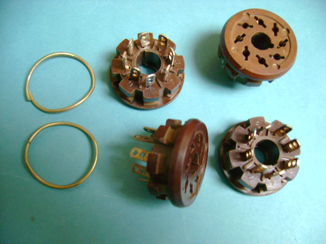 

Podstawka do lamp EL34,6N13S,5C3S i.t.p.
