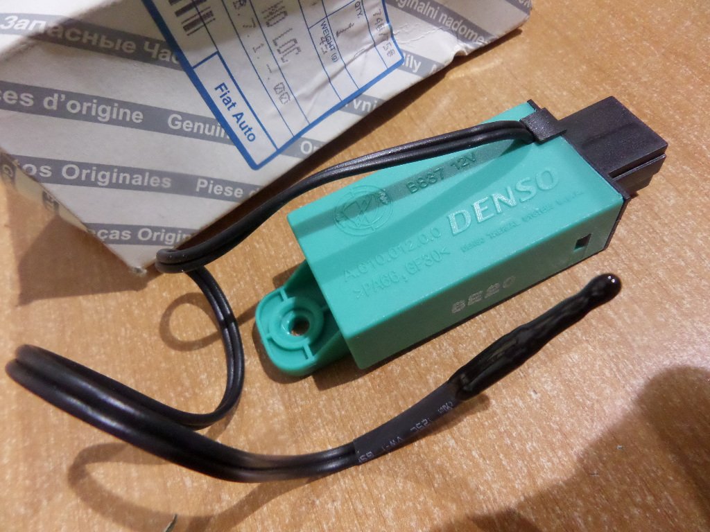 77365895 - ОРИГІНАЛЬНИЙ ДАТЧИК ВЕНТИЛЯТОРА FIAT PANDA 500 ABARTH 12-