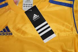 KOSZULKA ADIDAS JUNIOR V33810 TABE11 JSY r. 120 cm Kod producenta V33810 TABE 11 JSY