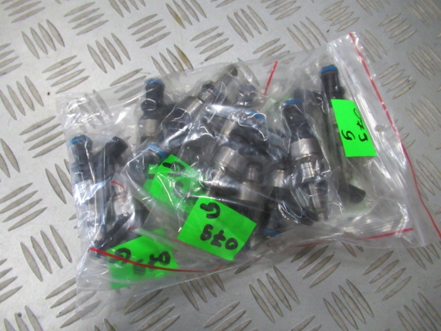 WTRYSK WTRYSKIWACZ FSI TFSI AUDI VW 079906036G