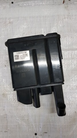 Astra k v 1. 0t фильтр угольный топлива 13372192