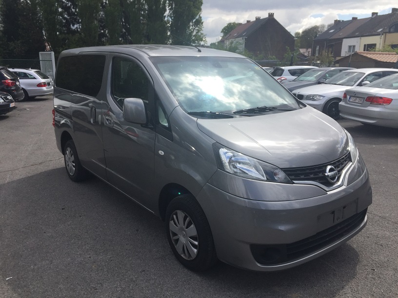 БАЛКА ПІД РАДІАТОРИ NISSAN NV200 1.6 БЕНЗИН