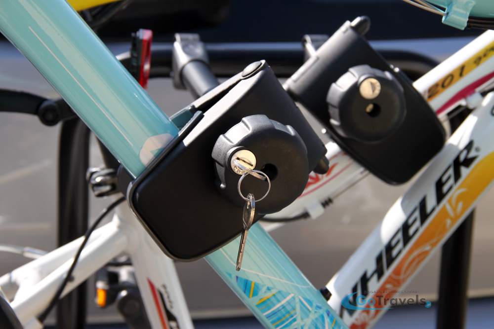 BAGAŻNIK NA HAK AGURI ACTIVE BIKE 4 ROWERY Typ gniazda 13 pin