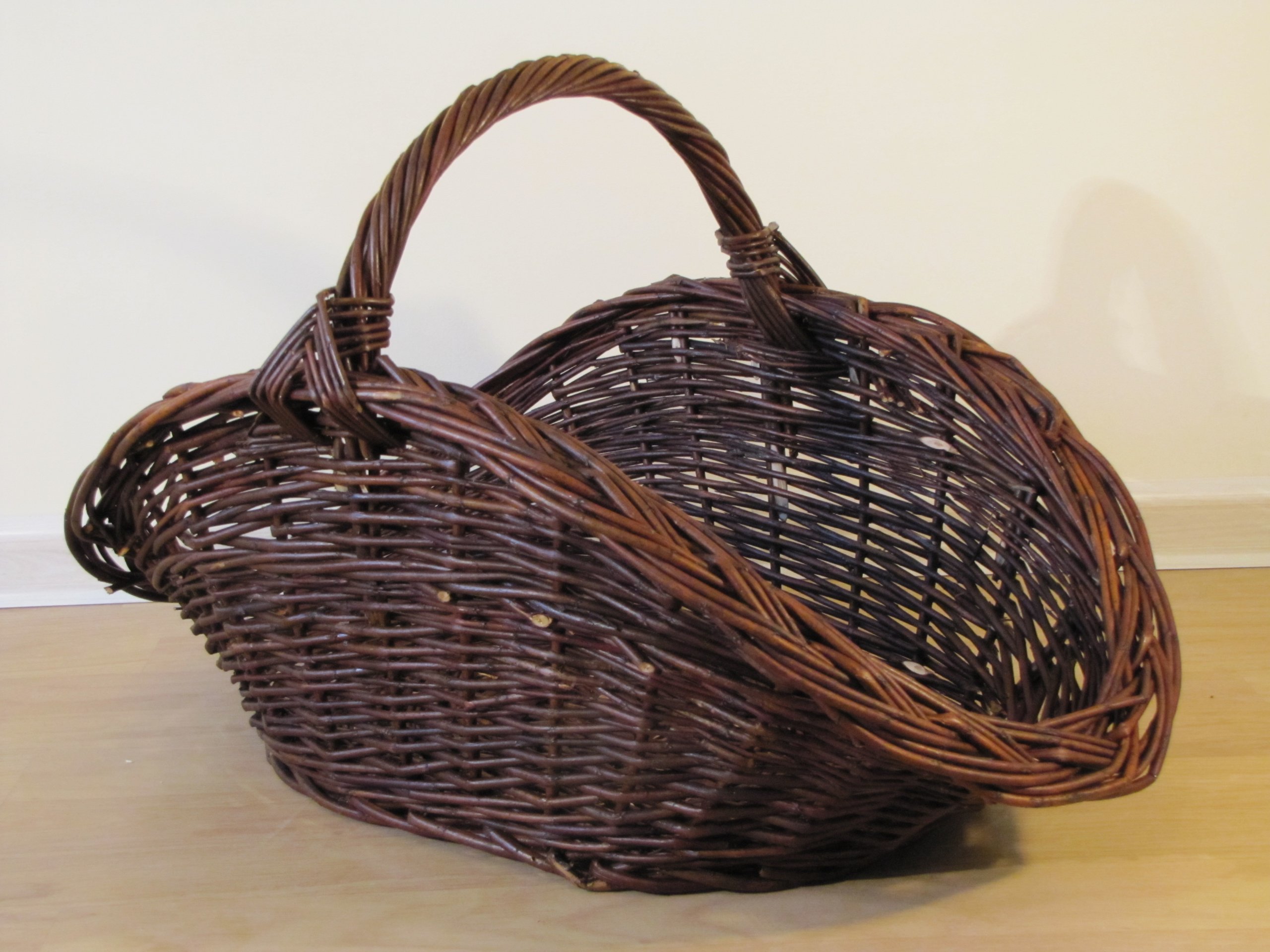 Kosz wiklinowy na drewno kominkowe Wiklina Kominek Materiał wiklina