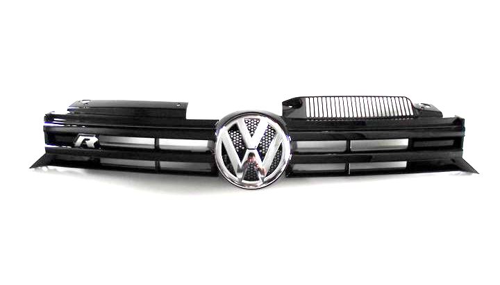 решетка радиатора перед vw GOLF VI R20 5K0853651BF