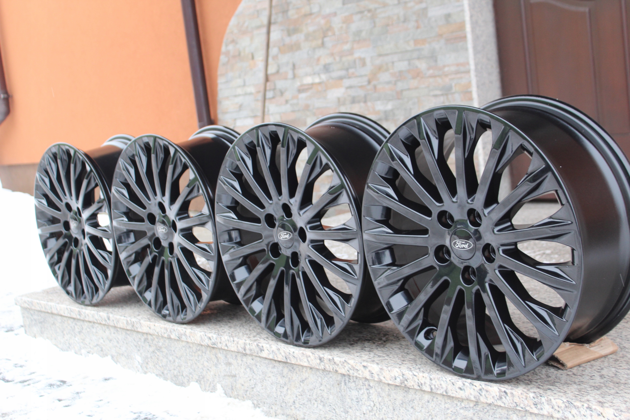 FORD Mondeo Mk4 Mk5 Focus Mk3 5x108 17 ' ' 7j Et50 Код producenta Am5j - 1007 - DB foto 0