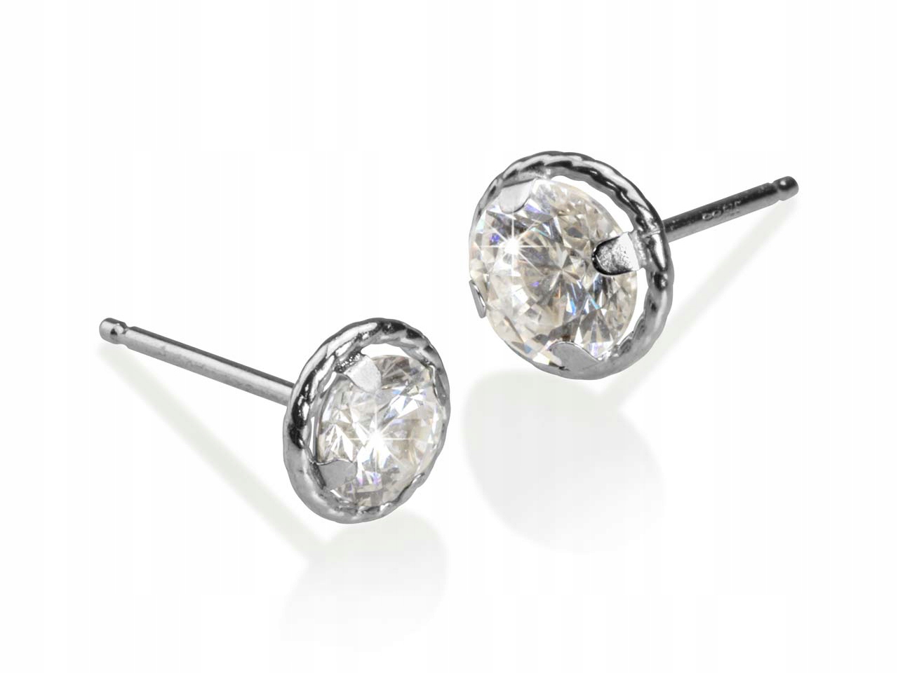 

Złote kolczyki cyrkonia 3 mm białe złoto pr. 375