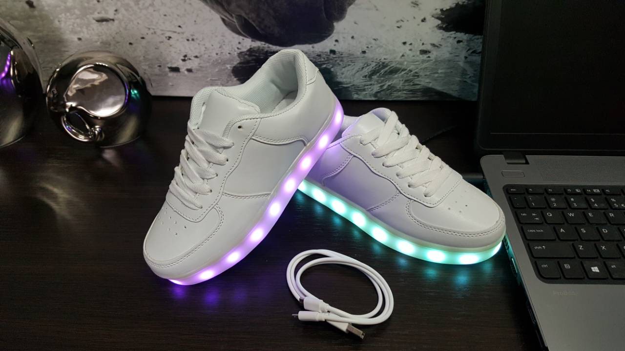 BUTY LED BIAŁE ŚWIECĄCE SHUFFLE DANCE HIT 2018 R31 Rozmiar 31