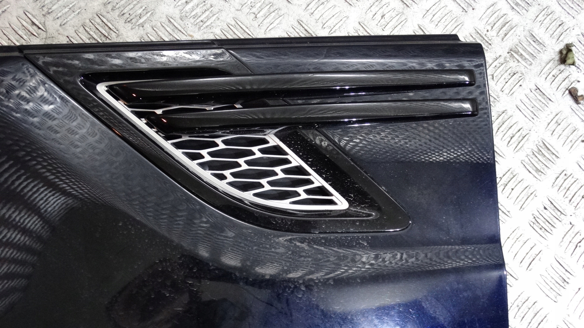 IDEALNY KPL.BŁOTNIK LEWY RANGE ROVER SPORT L494 1 Typ samochodu Samochody osobowe