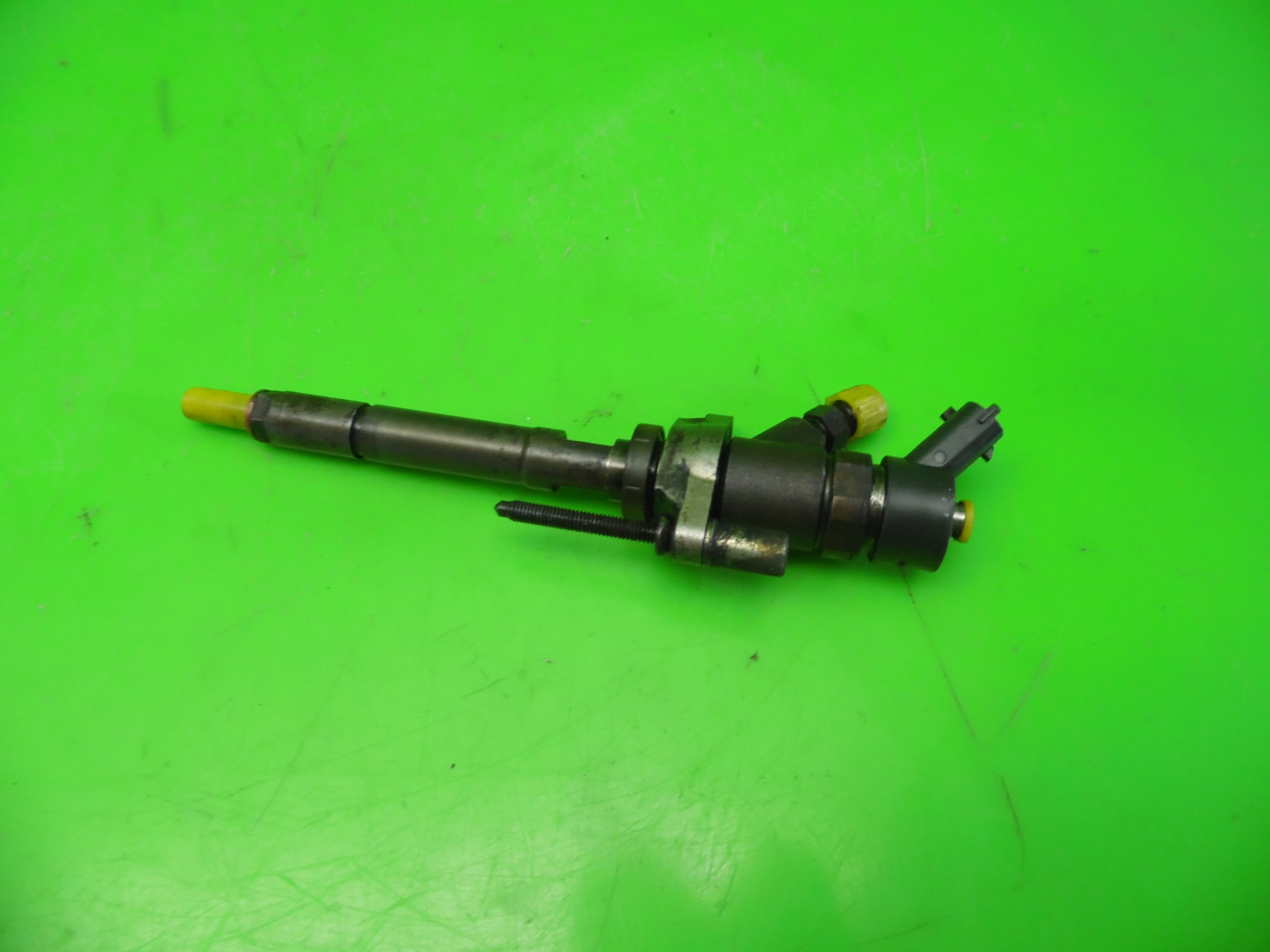 WTRYSKIWACZ 0445110239 CITROEN C4 I 1.6HDI 04-08 Typ samochodu Samochody osobowe