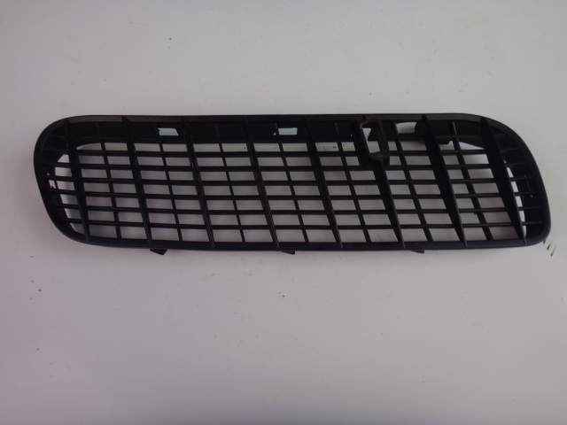 PRAWA KRATKA MASKI SPRYSKIWACZA PRZÓD BMW X5 E53 Producent części BMW OE