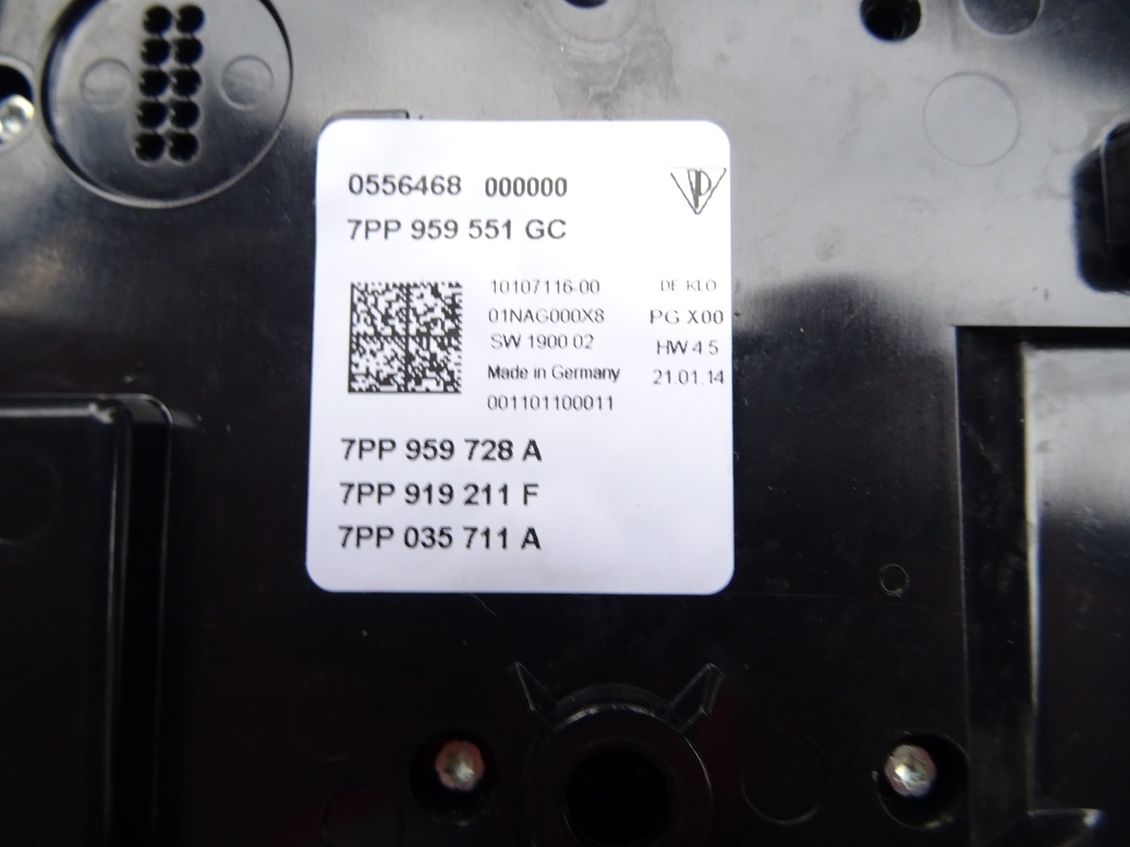 лампочка Обшивка потолка PORSCHE oe 7PP959728