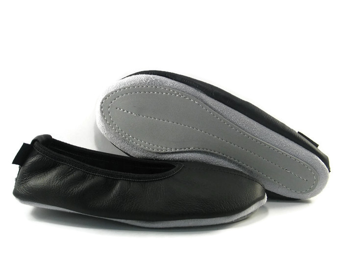 BALETKI SKÓRZANE ROZM: 39 Marka inna