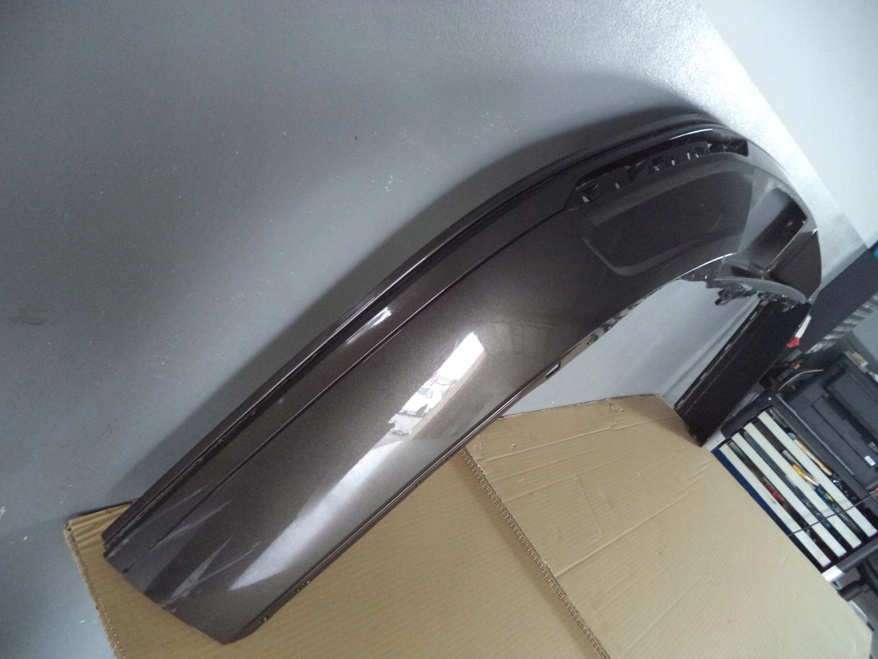 VW PASSAT B8 R-LINE 2014-2019 SPOILER ZDERZAKA TYŁ Strona zabudowy tył