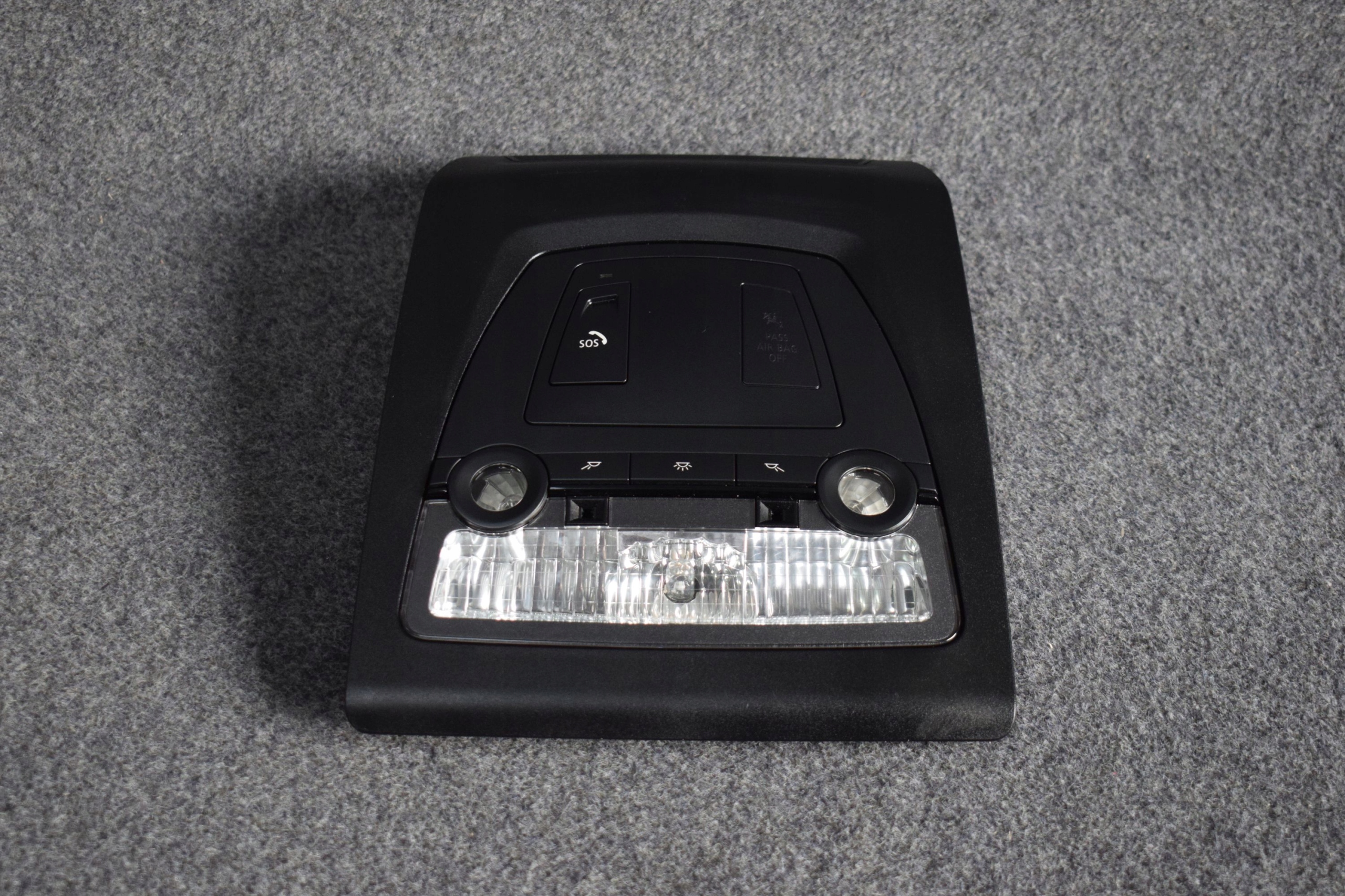 LAMPKA SUFIT PODSUFITKA BMW 7 F01 F02 F04