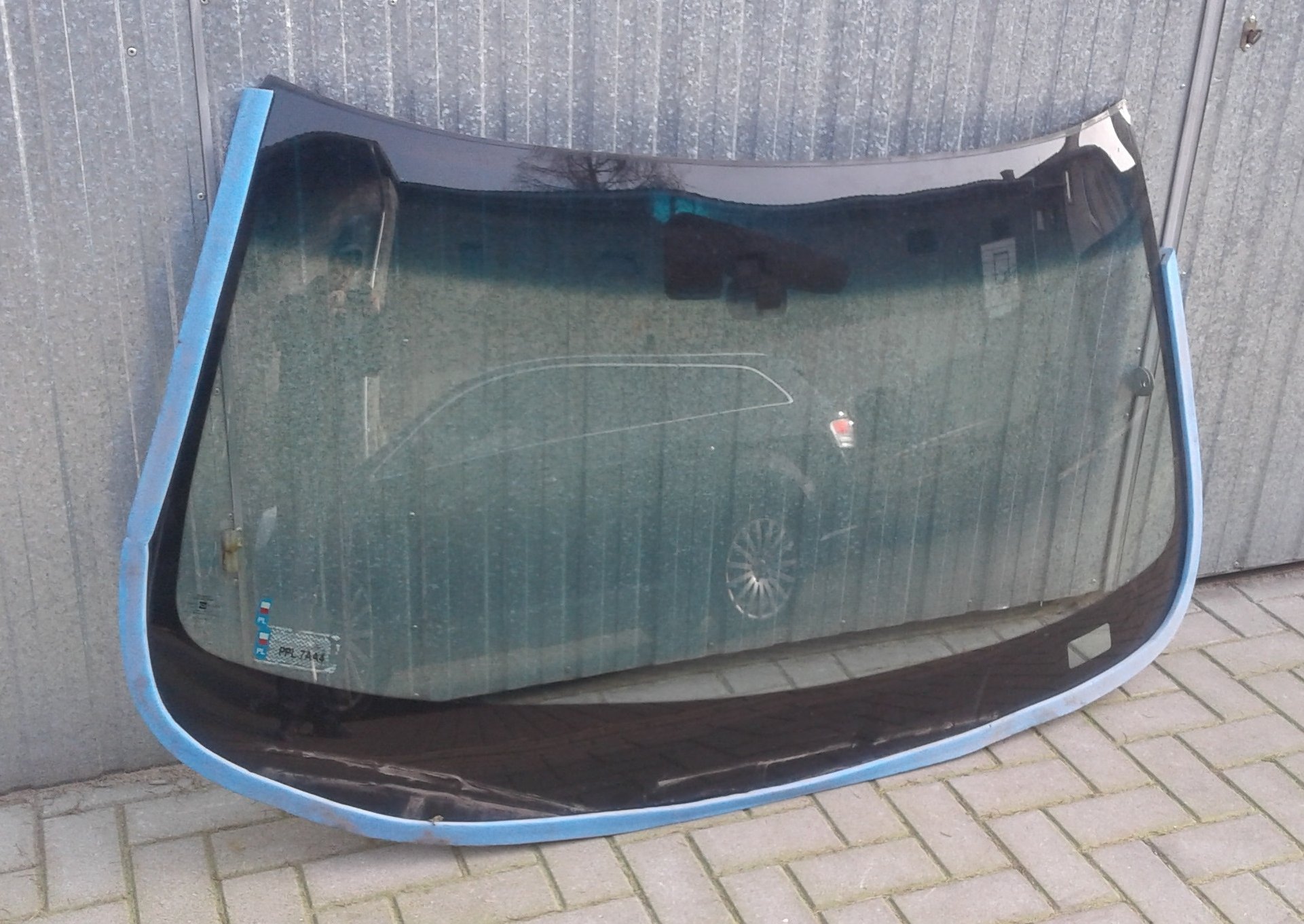 Szyba czołowa Cadillac Deville 96 - 99r