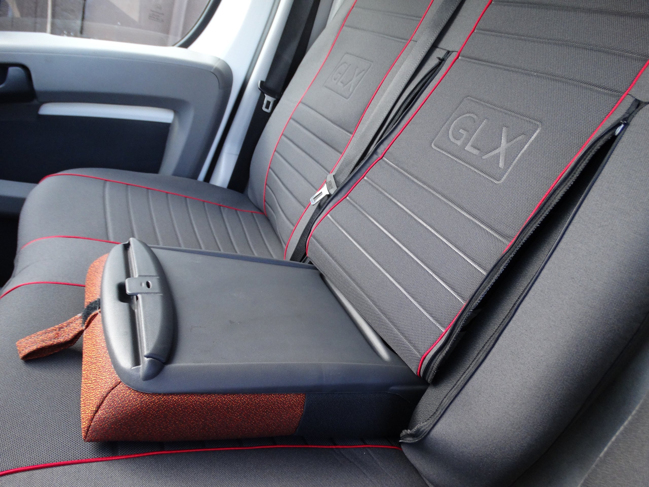 Vw Crafter Mercedes Sprinter 2006-2017 Silné Potahy