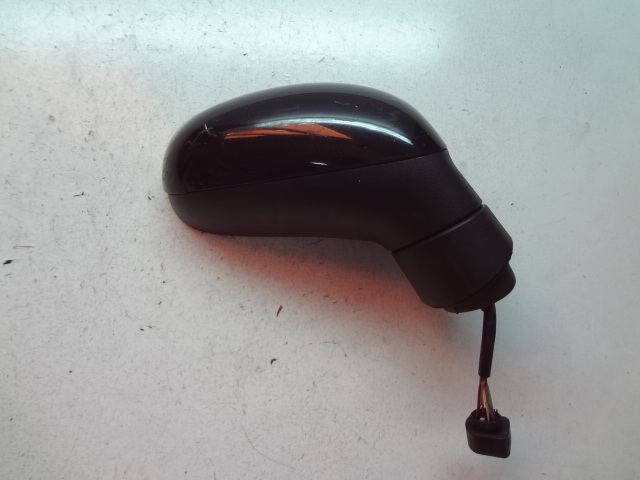 seat Leon II 04-09r зеркало правое