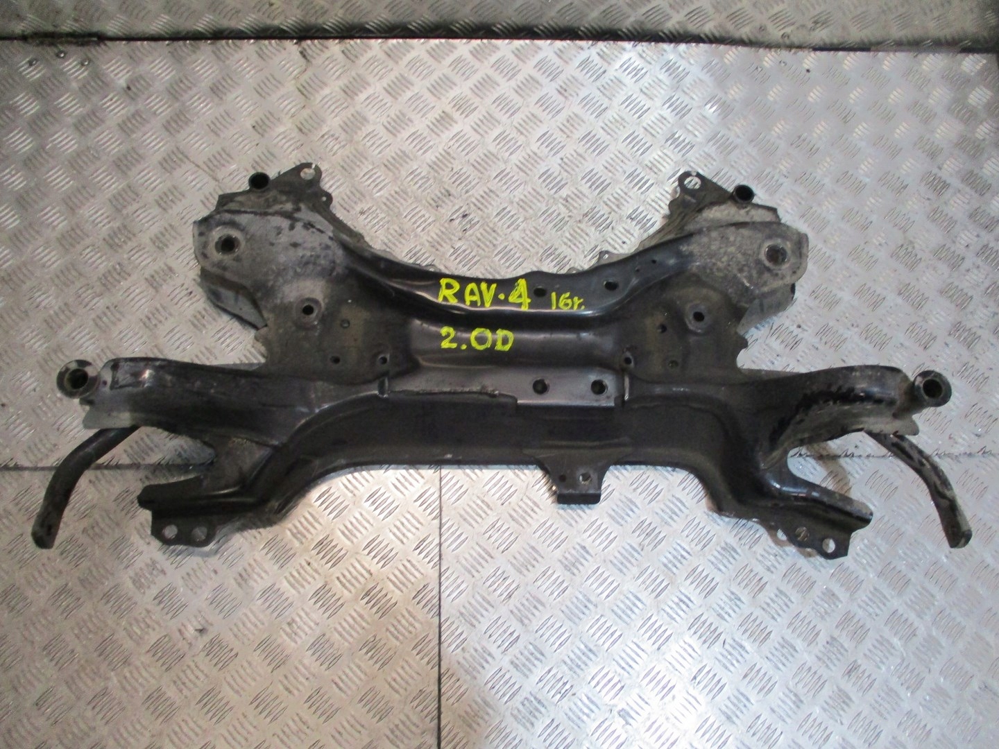 ЛЮЛЬКА ТЕЛЕЖКА САНИ TOYOTA RAV 4 2.0 D 16R