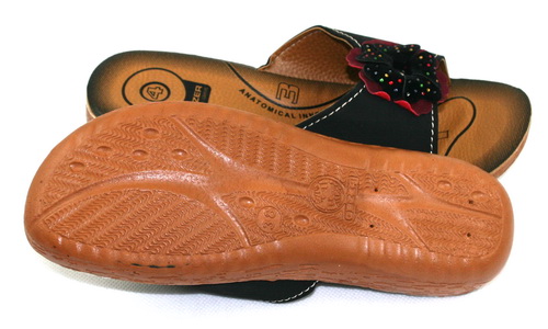 Klapki wygodne płaskie profilowane czarne kwiat 40 Rozmiar 40