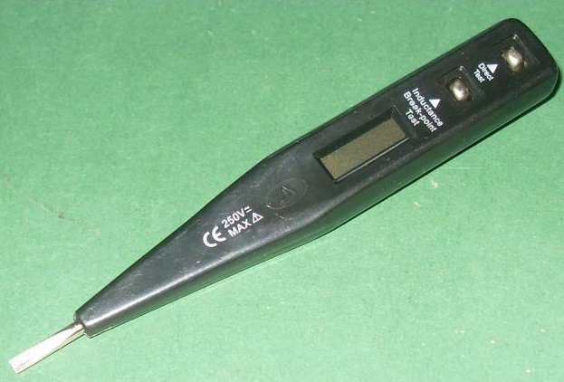 Tester próbnik napięcia LCD AC/DC 12-220V FV(0295) EAN (GTIN) 5901436716518