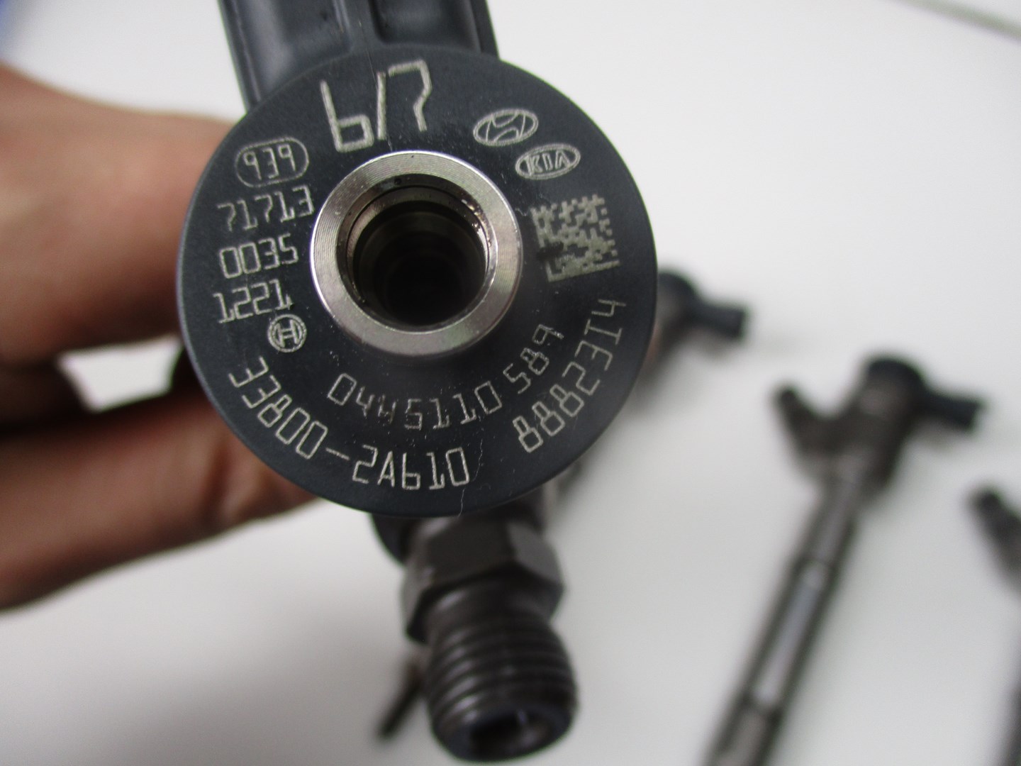 nozzle injector KIA SPORTAGE 1,7D 33800-2A610