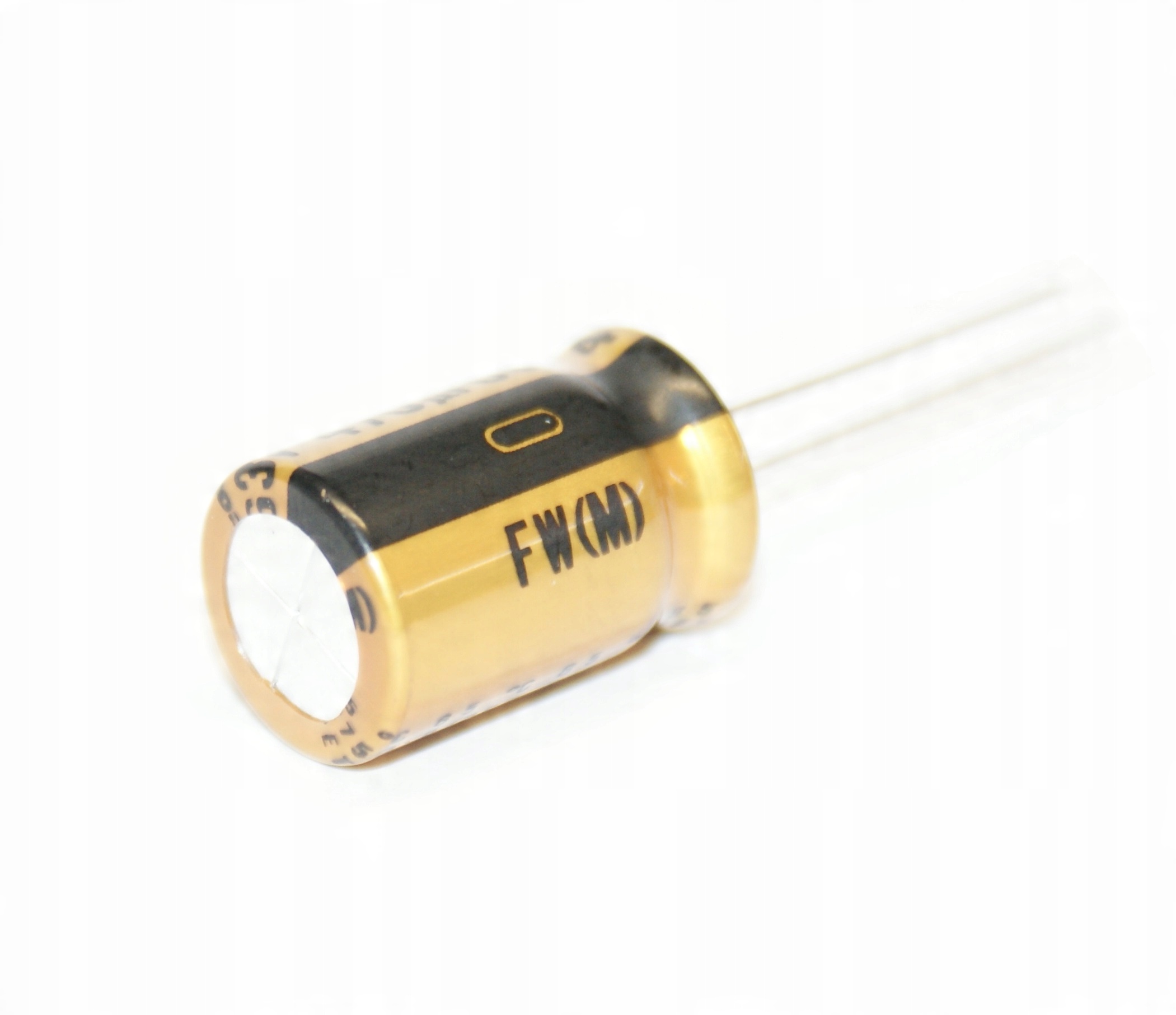 

Kondensator Nichicon Fw 1000uF/35V Do Audio (#783)