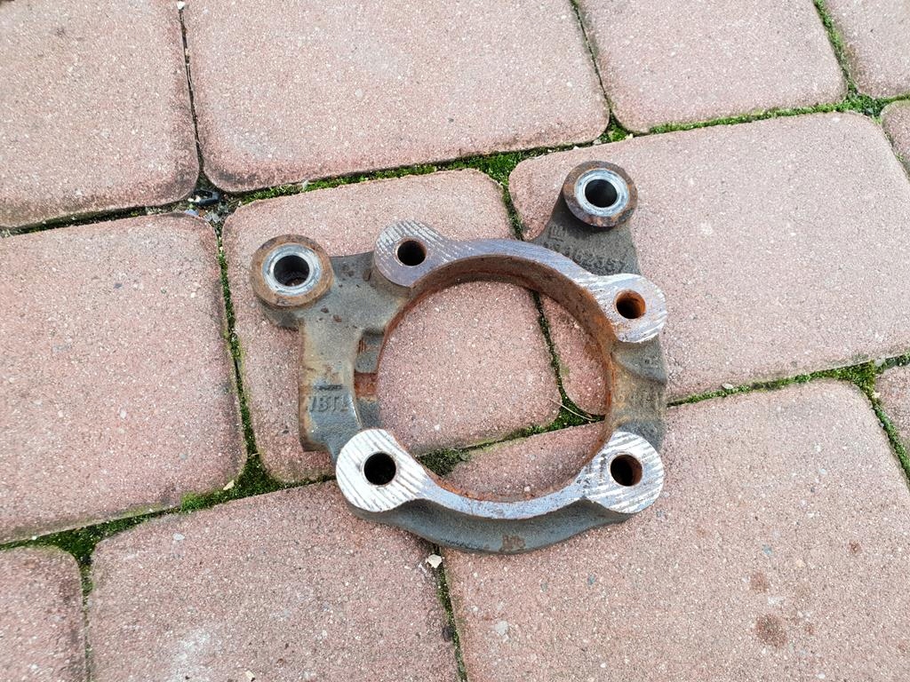 Porta mozzo tarczy posteriore Opel Astra 5 V K