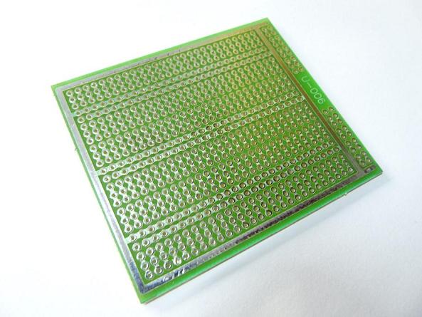 

Płytka uniwersalna U-006 80x68,5 [mm] wiercona