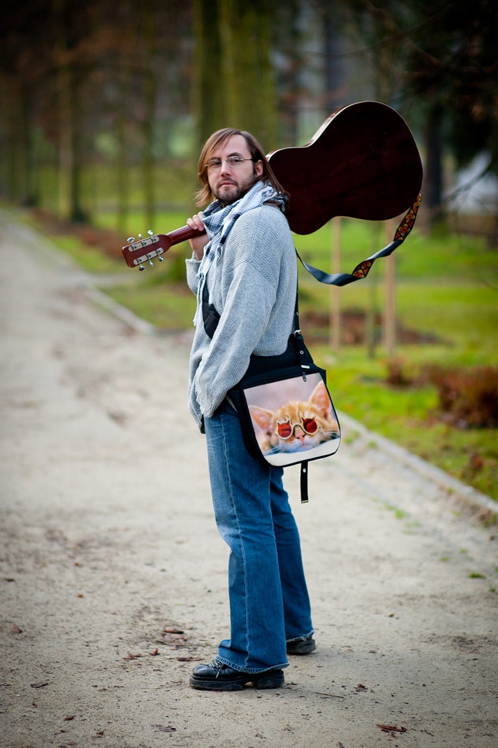 TORBA KLAPKA DUZA A4 KOT 33 SZKOLA DZIECI POLSKA Kolor wielokolorowy